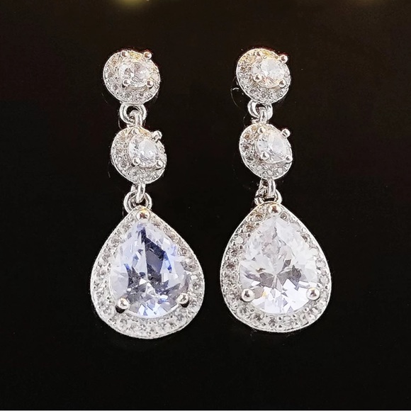 NEW 925 STERLING SILVER DIAMOND DROP EARRINGS, WONDERFUL EARRINGS, WOW EARRINGS - Picture 2 of 4